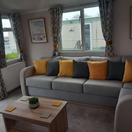 Prázdninový dům Nadia's Lodgesmart Tv & Wi-fi