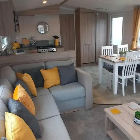 Feriehus Nadia's Lodgesmart Tv & Wi-fi Millom